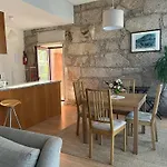 Casas Marias De Portugal - Cerveira Apartamento *